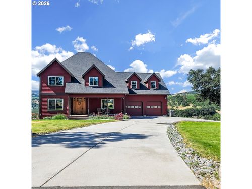 1306 Hermits Way, The Dalles, OR, 97058-3806 | Card Image