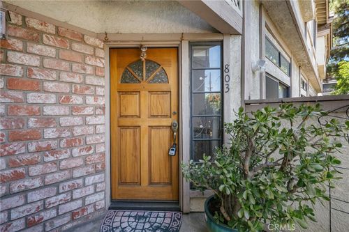 803-7100 Balboa Blvd, Van Nuys, CA, 91406 | Card Image