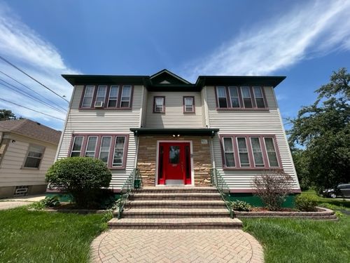 532 South St, Elgin, IL, 60123-6263 | Card Image