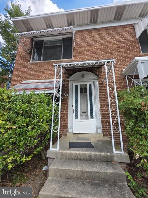 5005 Sargent Rd Ne, WASHINGTON, DC, 20017-2823 | Card Image