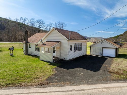 8 Conine Rd, Prattsville, NY, 12468-6062 | Card Image