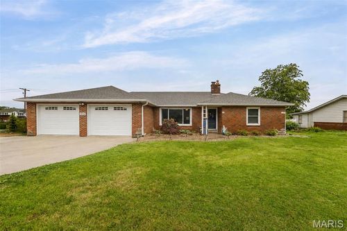 1202 Belleville St, Lebanon, IL, 62254-1359 | Card Image