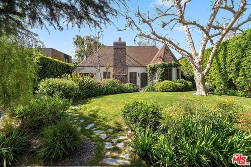 440 19th St, Santa Monica, CA, 90402-2432 | Card Image