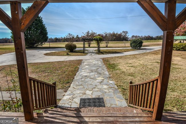 17650 Highway 18, House other with 2 bedrooms, 3 bathrooms and null parking in ZEBULON GA | Image 4