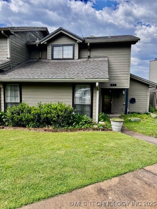 2 Lakeview Dr, Burneyville, OK, 73430-6561 | Card Image