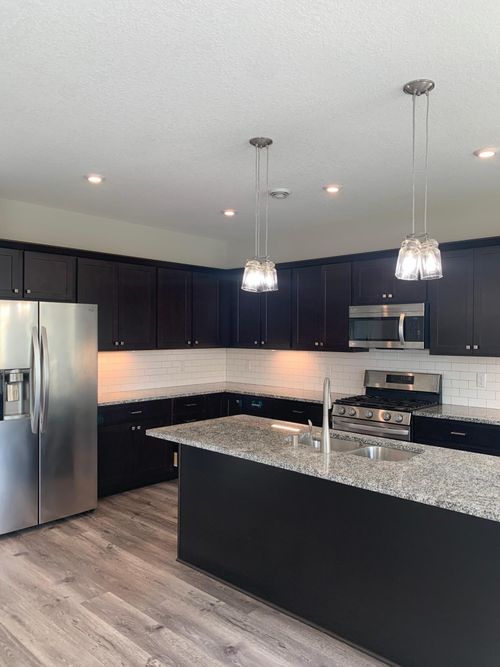 9952 Zilla St Nw, Coon Rapids, MN, 55433-5008 | Card Image
