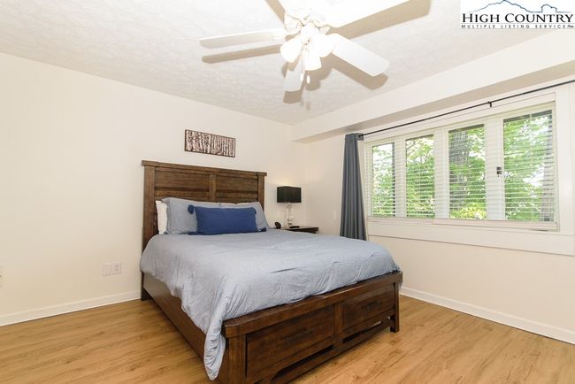 APT-25 - 220 Northridge Rd, Condo with 3 bedrooms, 3 bathrooms and null parking in Beech Mountain NC | Image 21