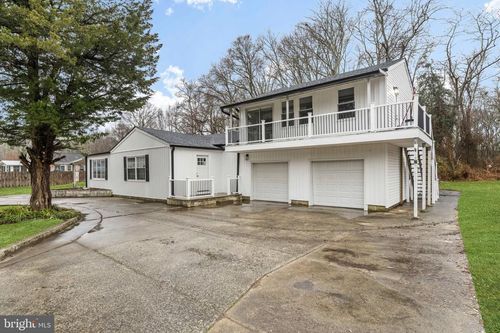 15 Tennessee Ave, CAPE MAY COURT HOUSE, NJ, 08210-3639 | Card Image