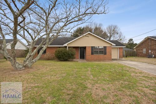 913 Churchfield Dr, Hinesville, GA, 31313-9405 | Card Image