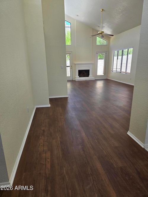 2671 N Tamarisk St, Chandler, AZ, 85224-1789 | Card Image