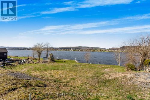 1755 Rue Lajoie St, Lefaivre, ON, K0B1J0 | Card Image