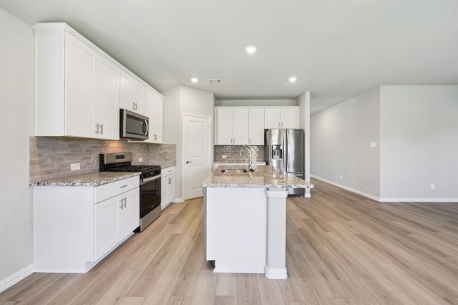 2205 Dunbar Dr, House other with 3 bedrooms, 3 bathrooms and null parking in Sherman TX | Image 10