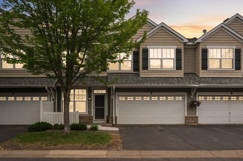 6-3049 Chamberlin St N, MAPLEWOOD, MN, 55109-5607 | Card Image