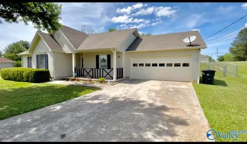 29883 Donnely Dr, Madison, AL, 35756-3425 | Card Image