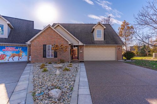 8177 Cobblestone Ct, Newburgh, IN, 47630-2987 | Card Image