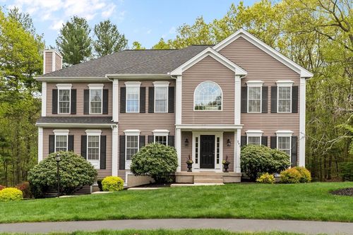 295 Webster Woods Ln, North Andover, MA, 01845-5731 | Card Image