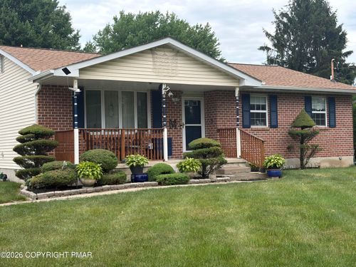 568 E West St, Wind Gap, PA, 18091-1254 | Card Image