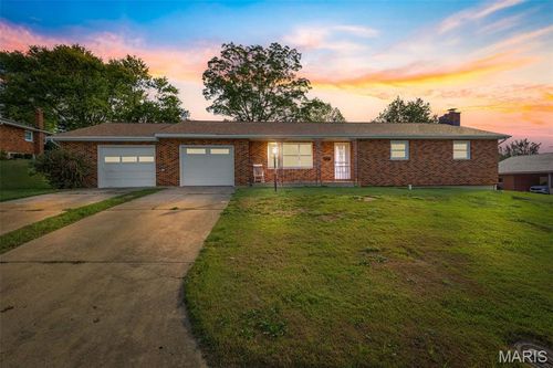 458 Cherry Dr, Ste Genevieve, MO, 63670-1536 | Card Image