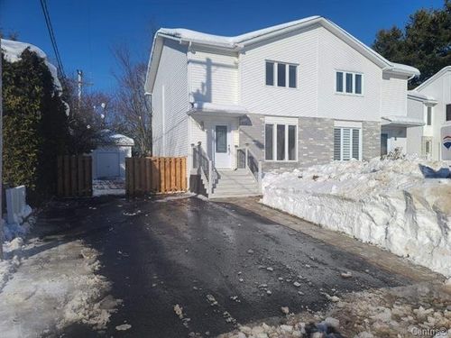 5 Rue Vézina, Gatineau, QC, J8L3V7 | Card Image