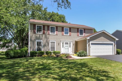 1179 Hanover Dr, Batavia, IL, 60510-9690 | Card Image