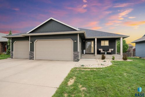 416 Adrianna Ave, Harrisburg, SD, 57032-2381 | Card Image