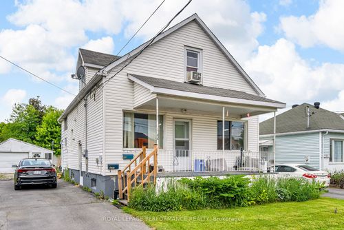 420 Carleton St, Cornwall, ON, K6H4X8 | Card Image