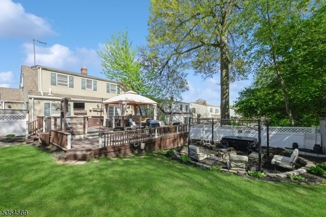 41 Spring Hill Rd, House other with 3 bedrooms, 2 bathrooms and null parking in Clifton NJ | Image 45