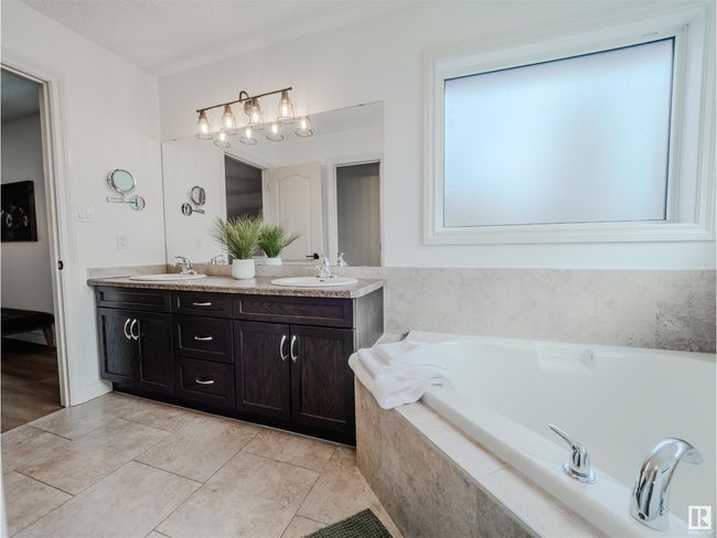 54 Linksview Dr, House other with 3 bedrooms, 3 bathrooms and 4 parking in Spruce Grove AB | Image 63