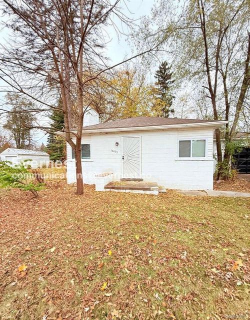18455 Wormer St, Detroit, MI, 48219-3025 | Card Image
