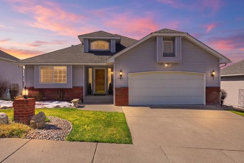7714 E Woodland Ridge Ln, Spokane, WA, 99212-1694 | Card Image