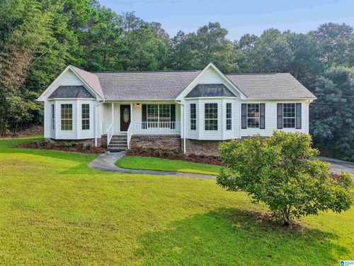 140 Gene Glenn Ln, Odenville, AL, 35120-7136 | Card Image