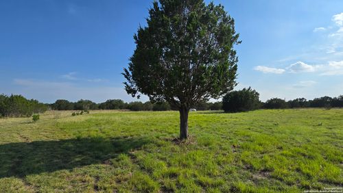 LOT 4 Settlers Cir, Bandera, TX, 78003 | Card Image