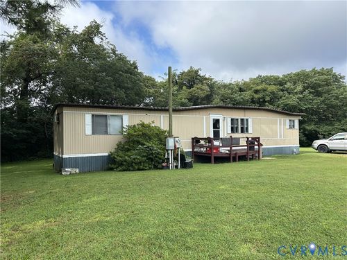 88 Milby Ln, Saluda, VA, 23149-2627 | Card Image