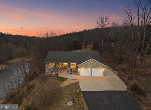 3904 N Frederick Pike, WINCHESTER, VA, 22603 | Card Image