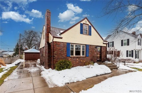 11 Colvinhurst Dr, Buffalo, NY, 14223-1422 | Card Image