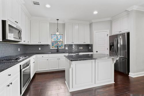 16520 Orchard Way Dr, Prairieville, LA, 70769-6418 | Card Image