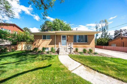 2970 N 300 E, North Ogden, UT, 84414-1956 | Card Image