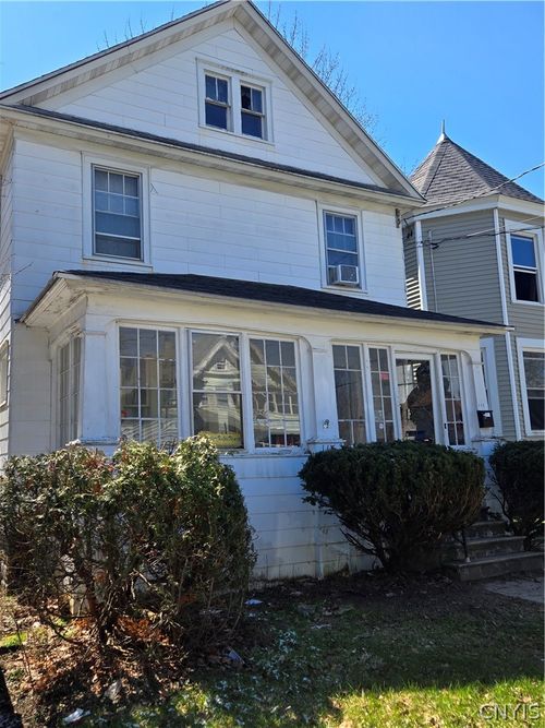 115 Elmhurst Ave, Syracuse, NY, 13207-1934 | Card Image