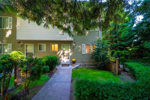2068 Springer Ave, Burnaby, BC, V5B3M5 | Card Image