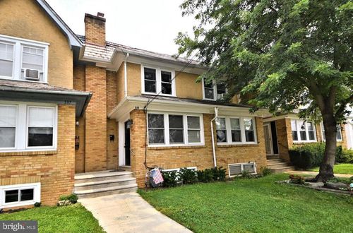 335 Stuart Ave, DOWNINGTOWN, PA, 19335-2574 | Card Image