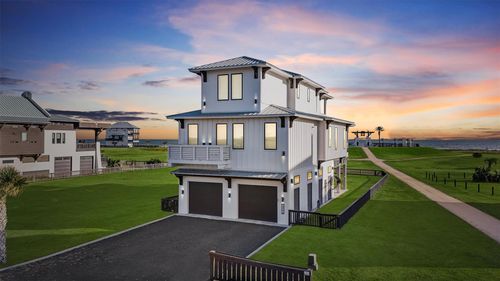 402 Seagrass, Port Bolivar, TX, 77650 | Card Image