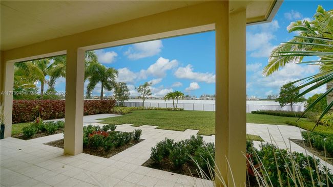 8725 Parkland Bay Dr, House other with 4 bedrooms, 5 bathrooms and null parking in Parkland FL | Image 7