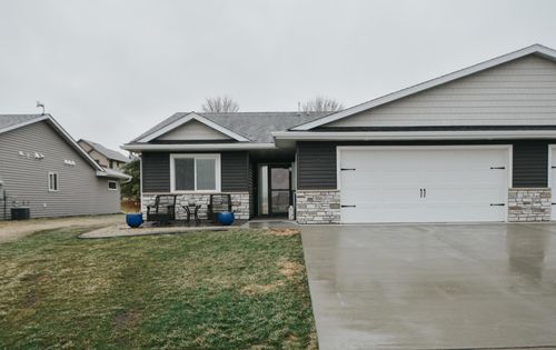 306 11th St, Goodhue, MN, 55027-5072 | Card Image