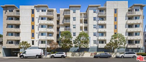 ph10-436 S Virgil Ave, Los Angeles, CA, 90004 | Card Image