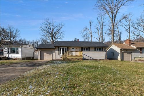 5240 Jeanne Lynn Avenue, Poland, OH, 44514 | Card Image