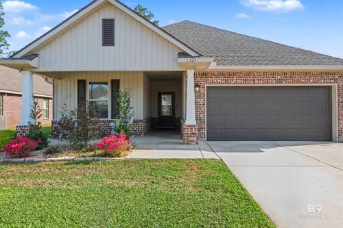 325 Dawson Dr, Gulf Shores, AL, 36542-3581 | Card Image