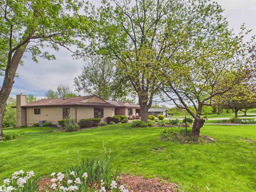 12671 Highway 149, Ottumwa, IA, 52501-8625 | Card Image