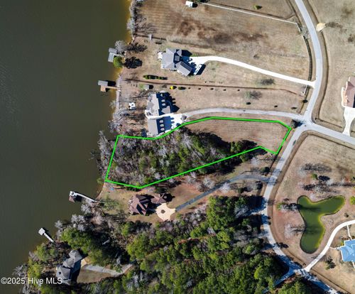118 Dockery Dr, Hertford, NC, 27944-8274 | Card Image