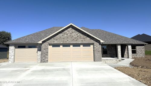 2431 Kirk Dr, Holts Summit, MO, 65043-1974 | Card Image