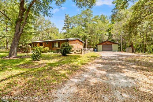 27137 Lambeth Rd, Brooksville, FL, 34602-7127 | Card Image